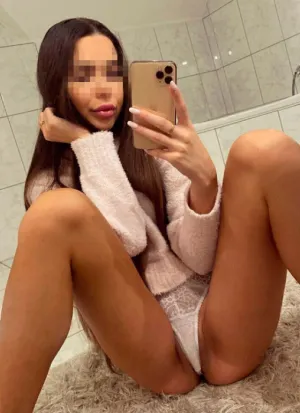 проститутка Дашенька, 22, Калуга